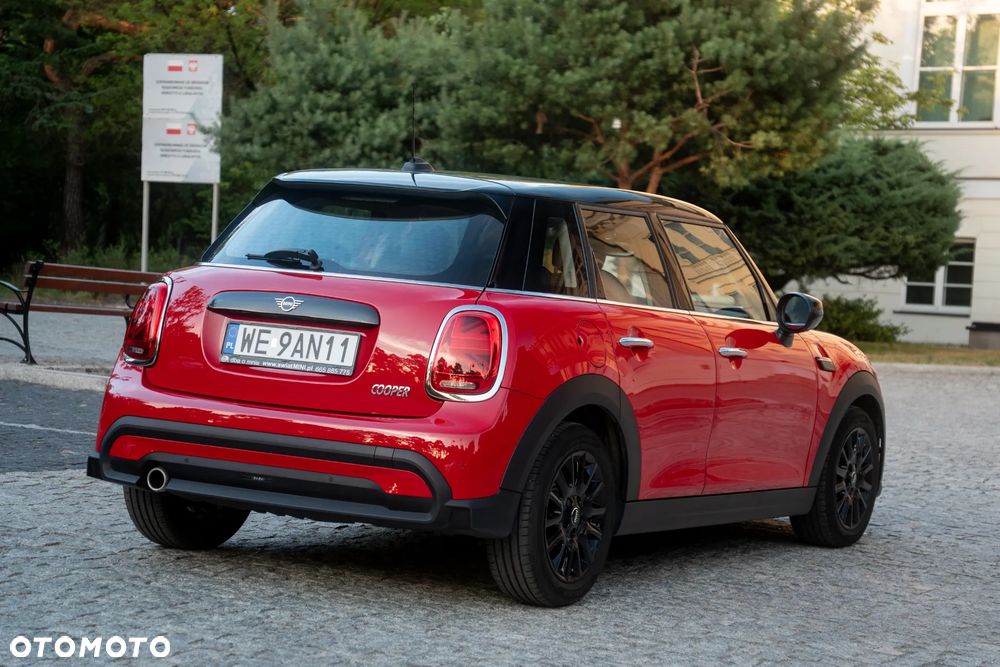 MINI Cooper Standard - 5