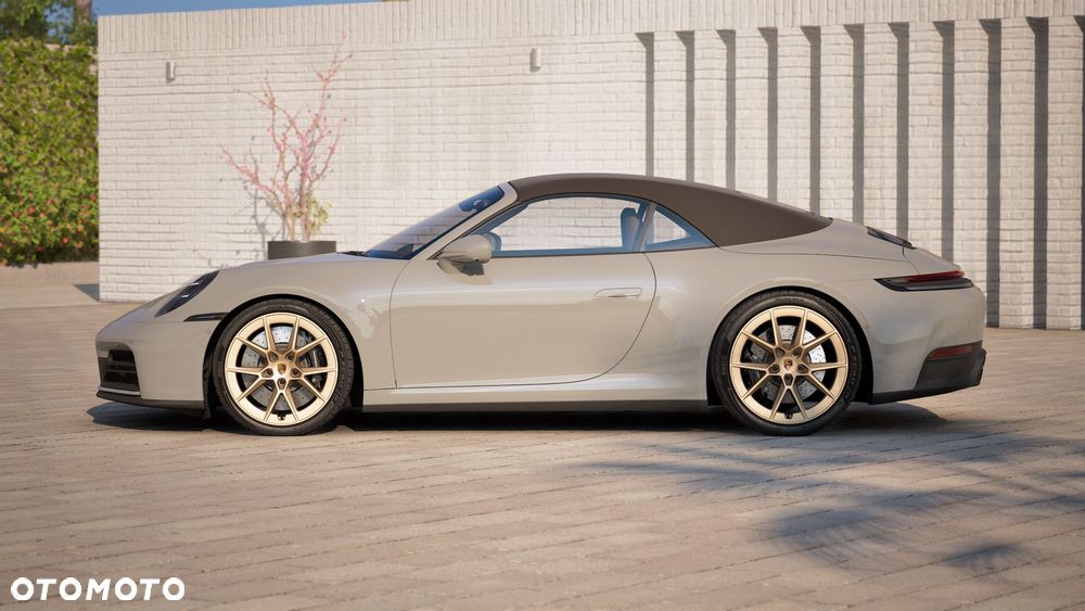 Porsche 911 Carrera 4S - 8