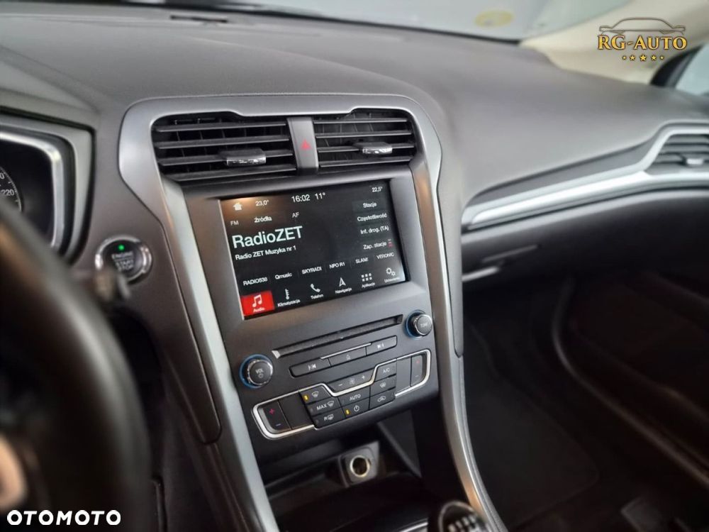 Ford Mondeo - 34