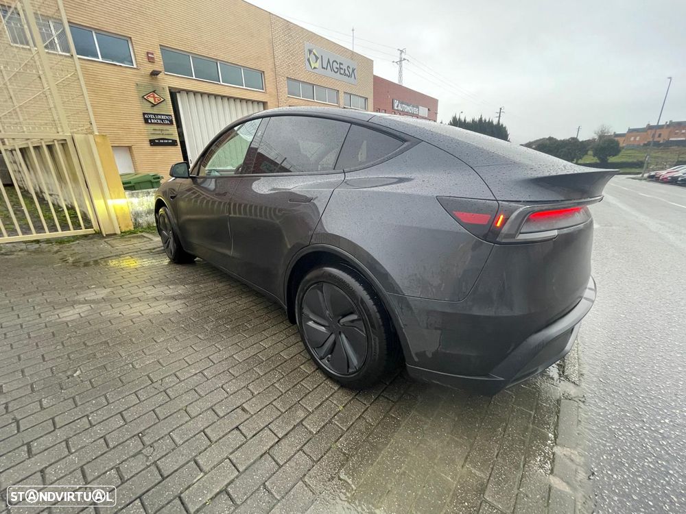 Tesla Model Y Tração Traseira - 6