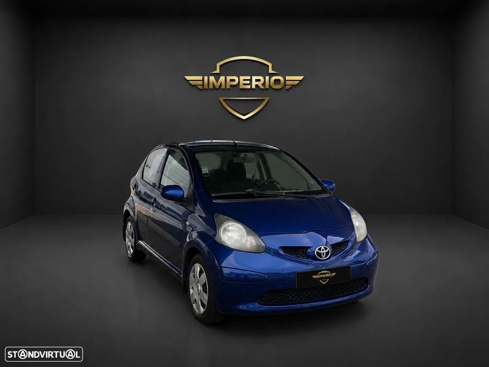 Toyota Aygo - 2