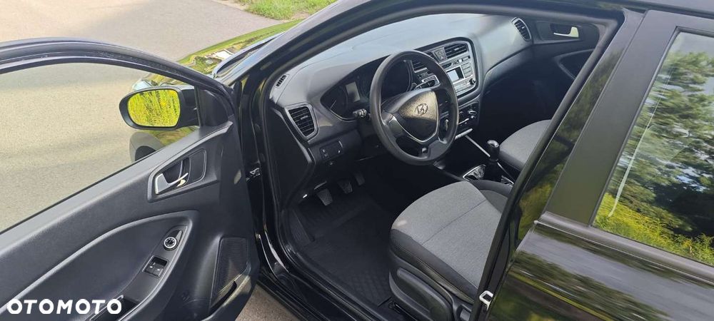 Hyundai i20 - 7