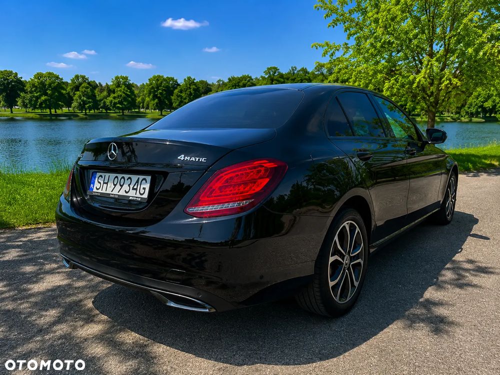 Mercedes-Benz Klasa C 200 4MATIC 9G-TRONIC - 10