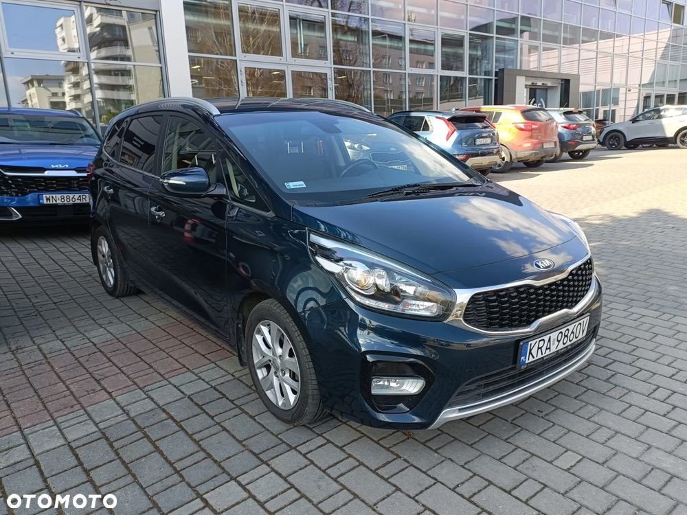 Kia Carens 2.0 GDI L - 4