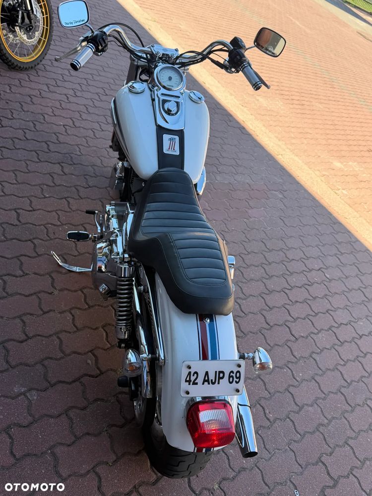 Harley-Davidson Dyna - 12