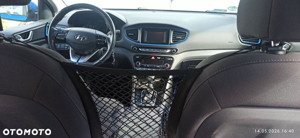 Hyundai IONIQ Hybrid Business - 7