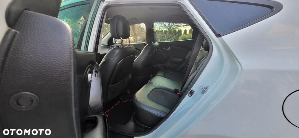 Hyundai ix35 1.7 CRDi Premium 2WD - 10