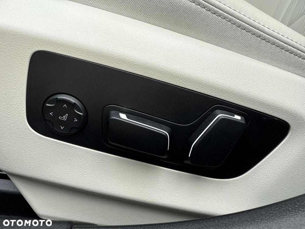 BMW Seria 5 - 23