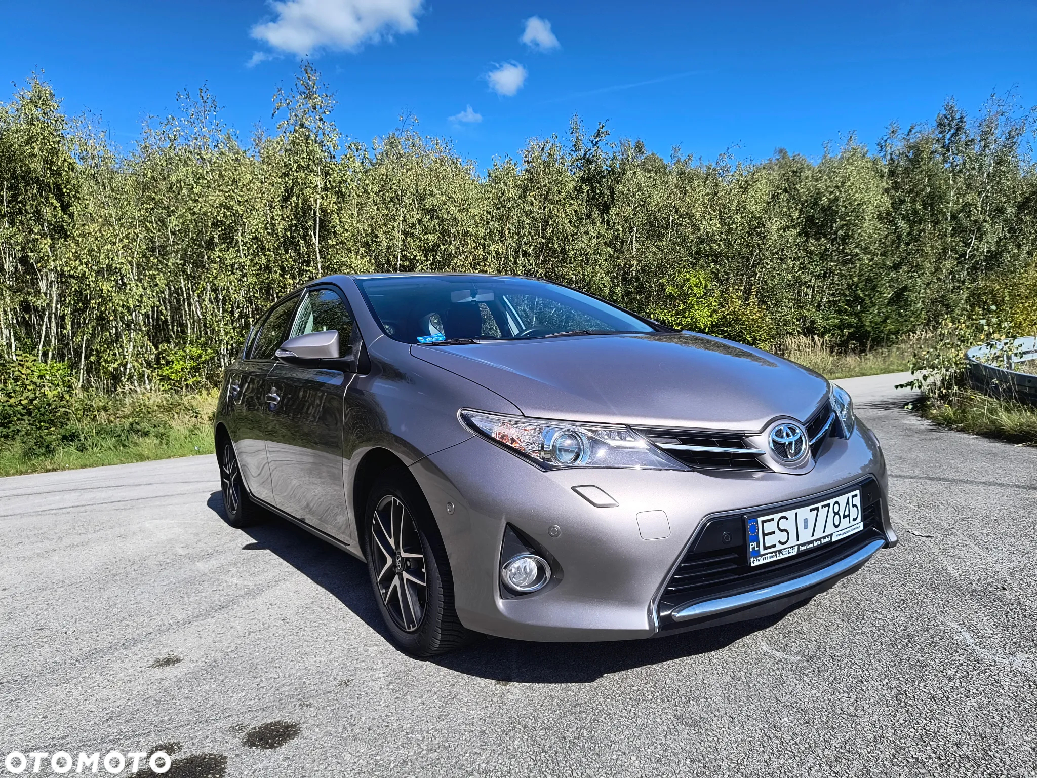 Toyota Auris 1.6 Premium Comfort - 12