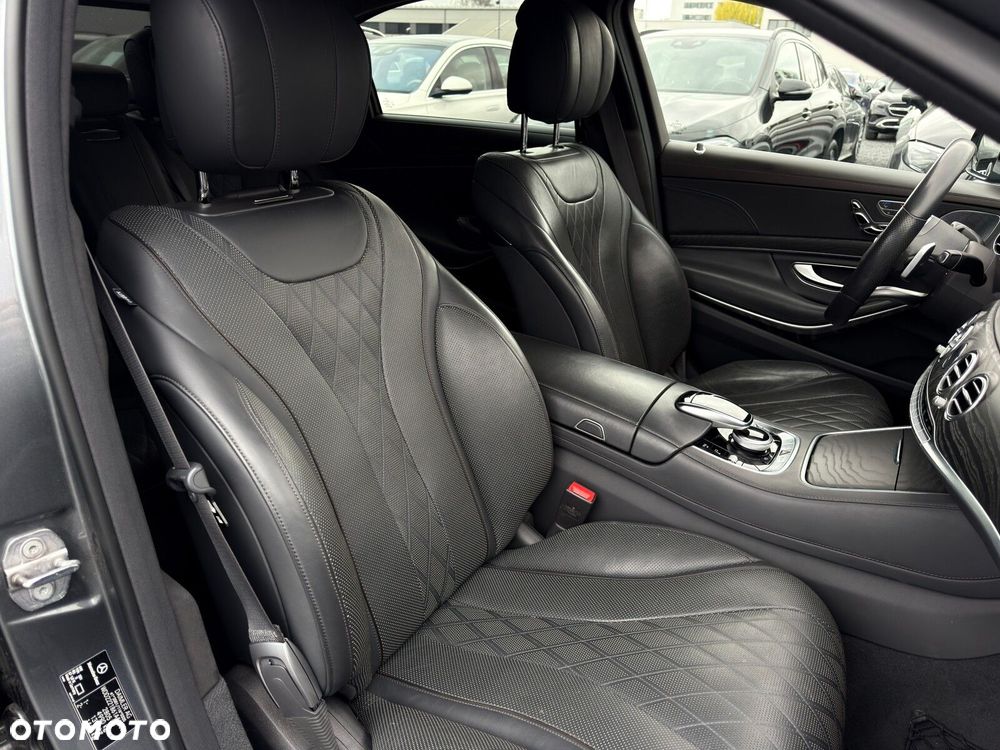 Mercedes-Benz Klasa S 560 4-Matic L 9G-TRONIC - 29
