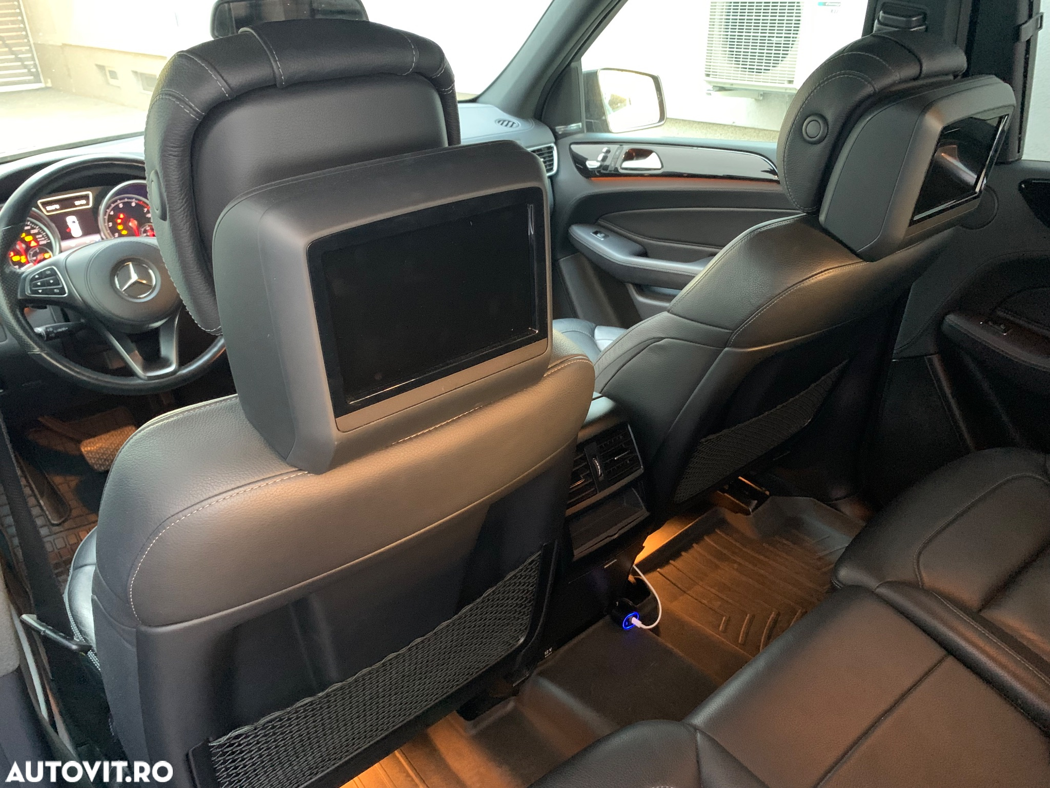 Mercedes-Benz GLS 400 4MATIC Aut - 18