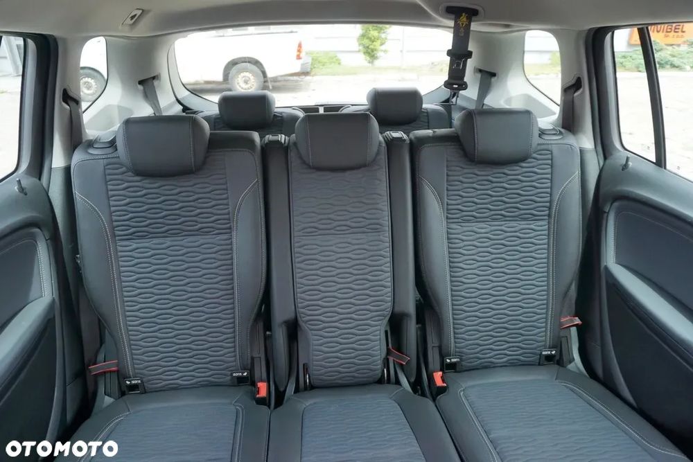 Opel Zafira - 34