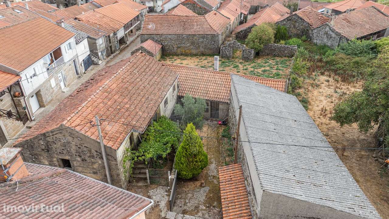 Moradia T2 para venda - Grande imagem: 3/28