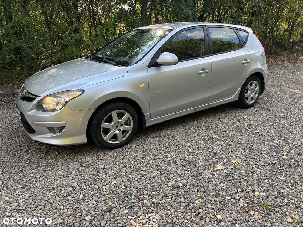 Hyundai i30 1.6 CRDi Comfort EU5 - 7