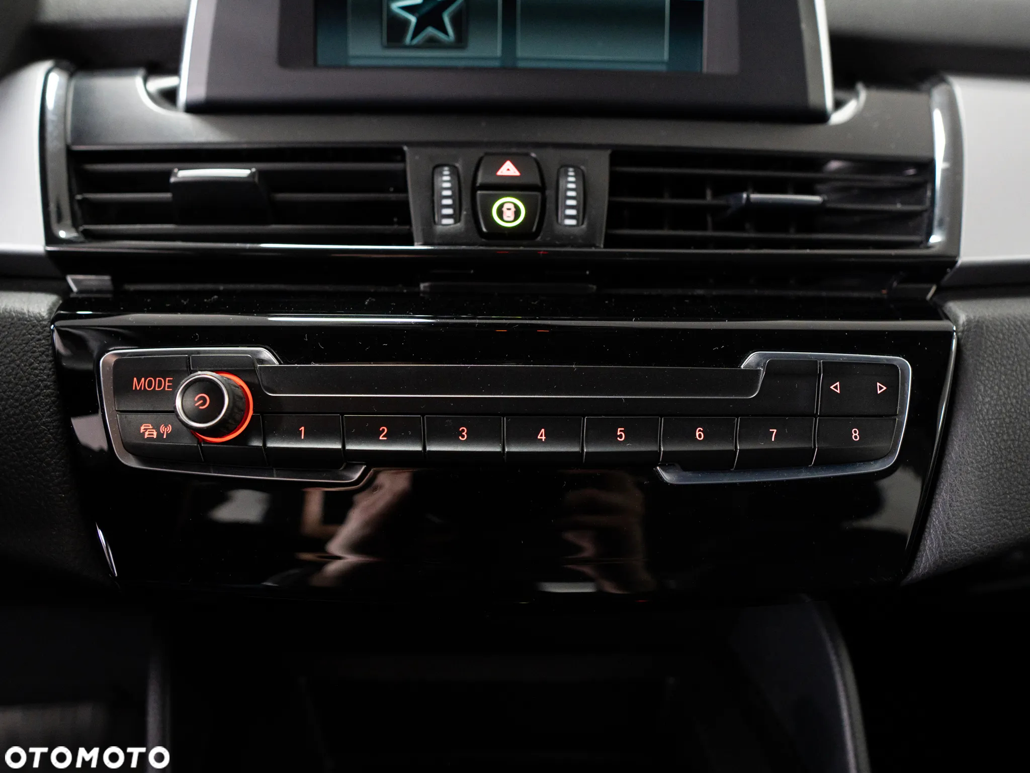 BMW Seria 2 - 24