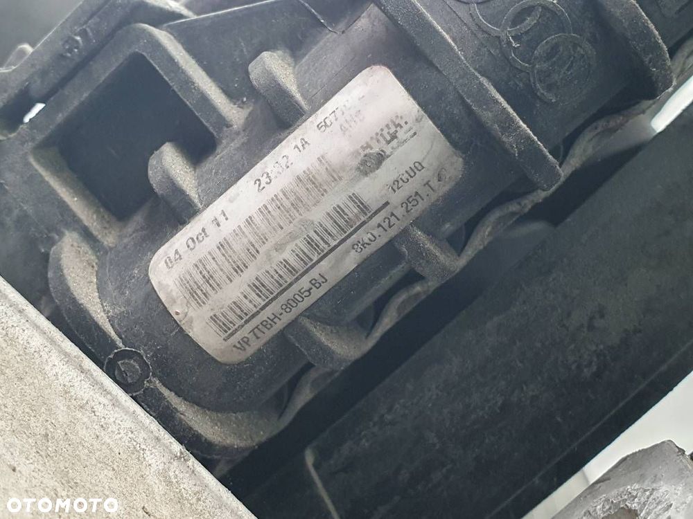 PAS PRZEDNI CHŁODNICE WODY KLIMY WENTYLATOR Q5 8R 2.0 TFSI 211KM AUTOMAT - 6
