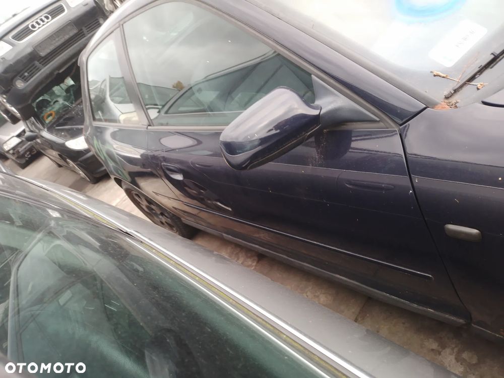 AUDI A3 8L LIFT 00-03 1.6 AVU -  KRATKA NAWIEWU ŚRODKOWA - 13