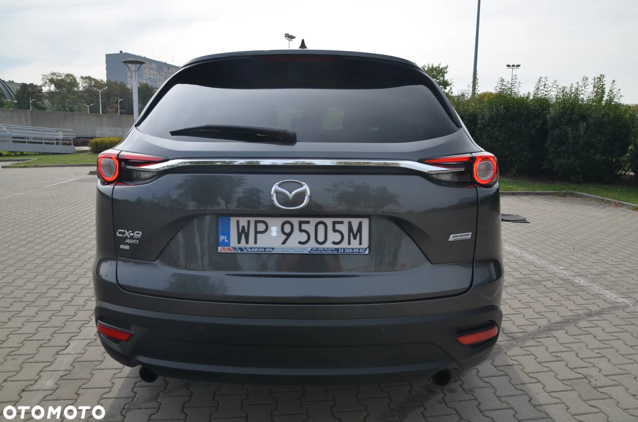 Mazda CX-9 - 10
