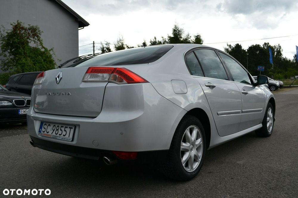 Renault Laguna - 3