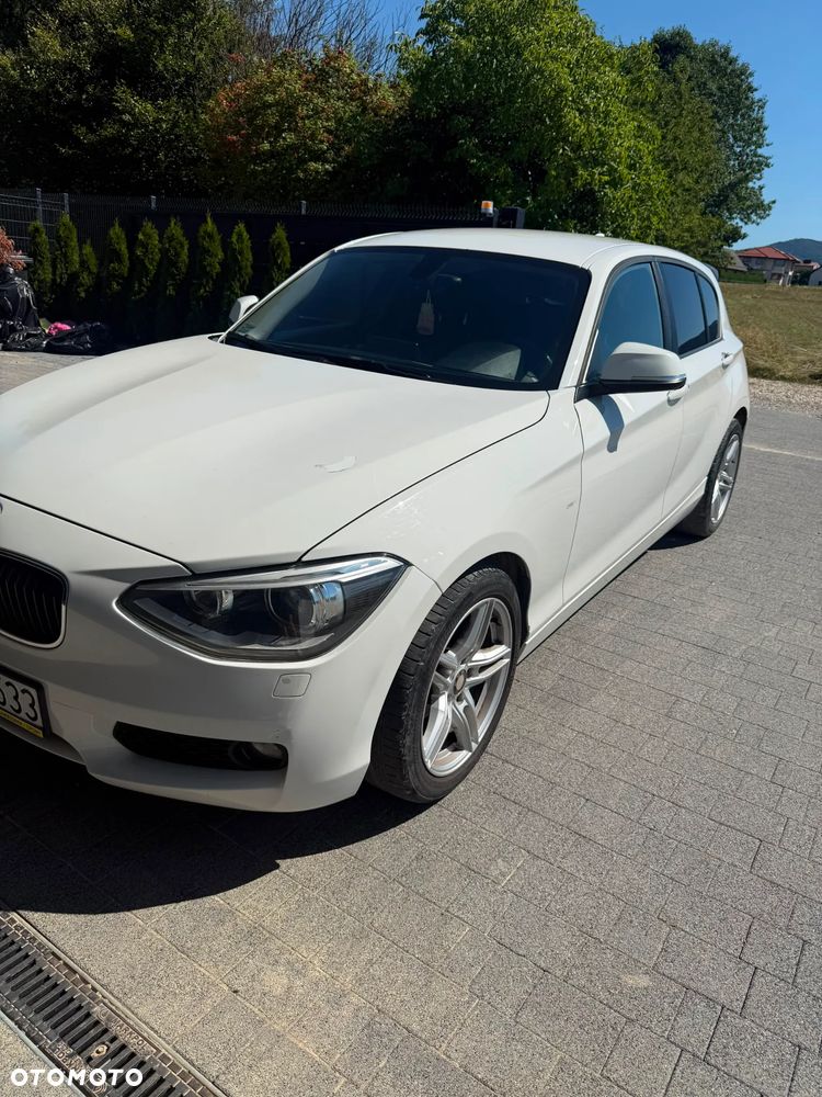 BMW Seria 1 116d Sport Line - 4