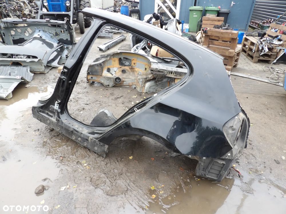 BMW - E87 - POSZYCIE BŁOTNIKA LEWEGO TYŁ - 2