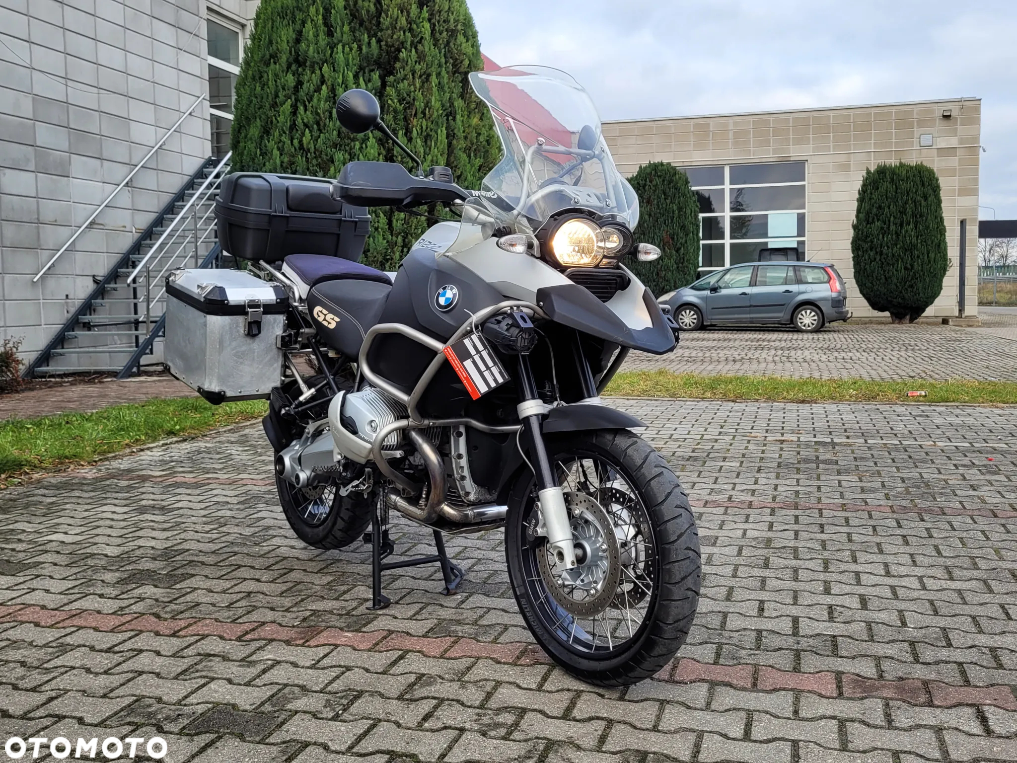 BMW R - 13