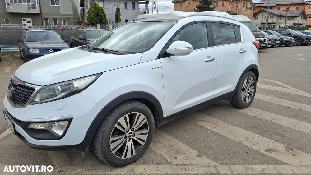 Kia Sportage 2,0 CRDI AWD Aut. Platinum - 2