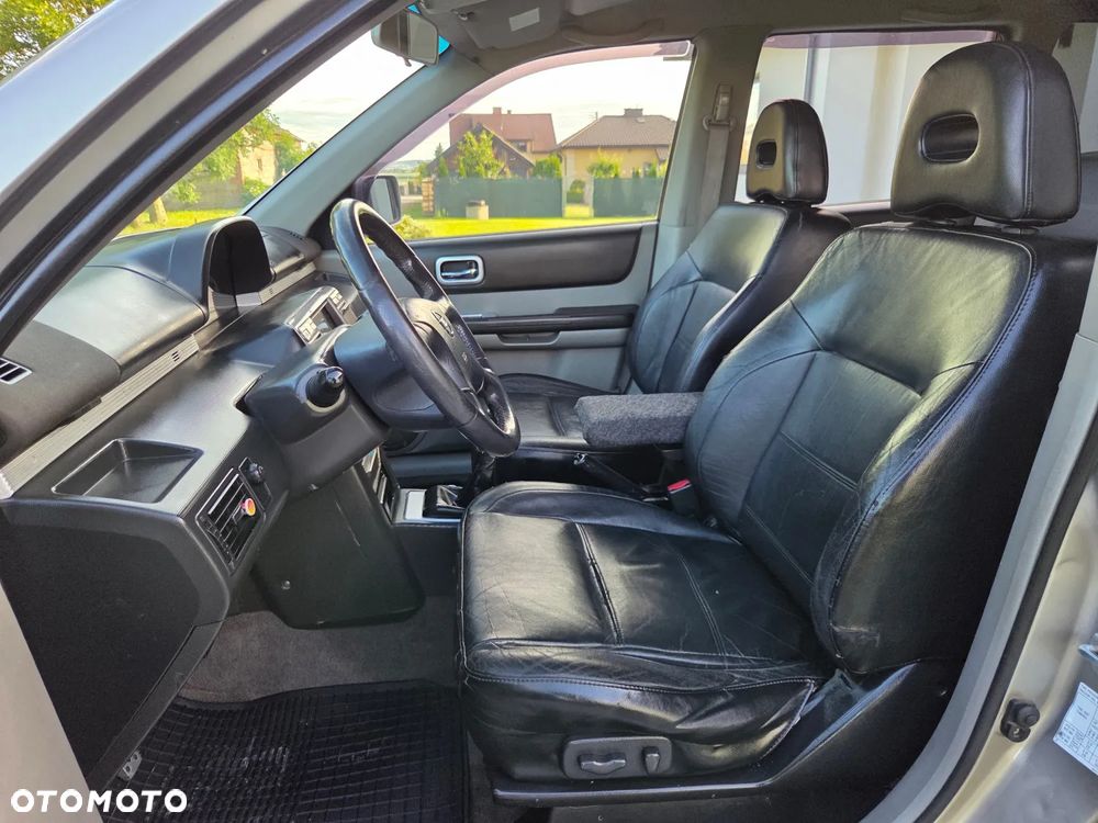 Nissan X-Trail 2.0 4x4 Comfort - 14