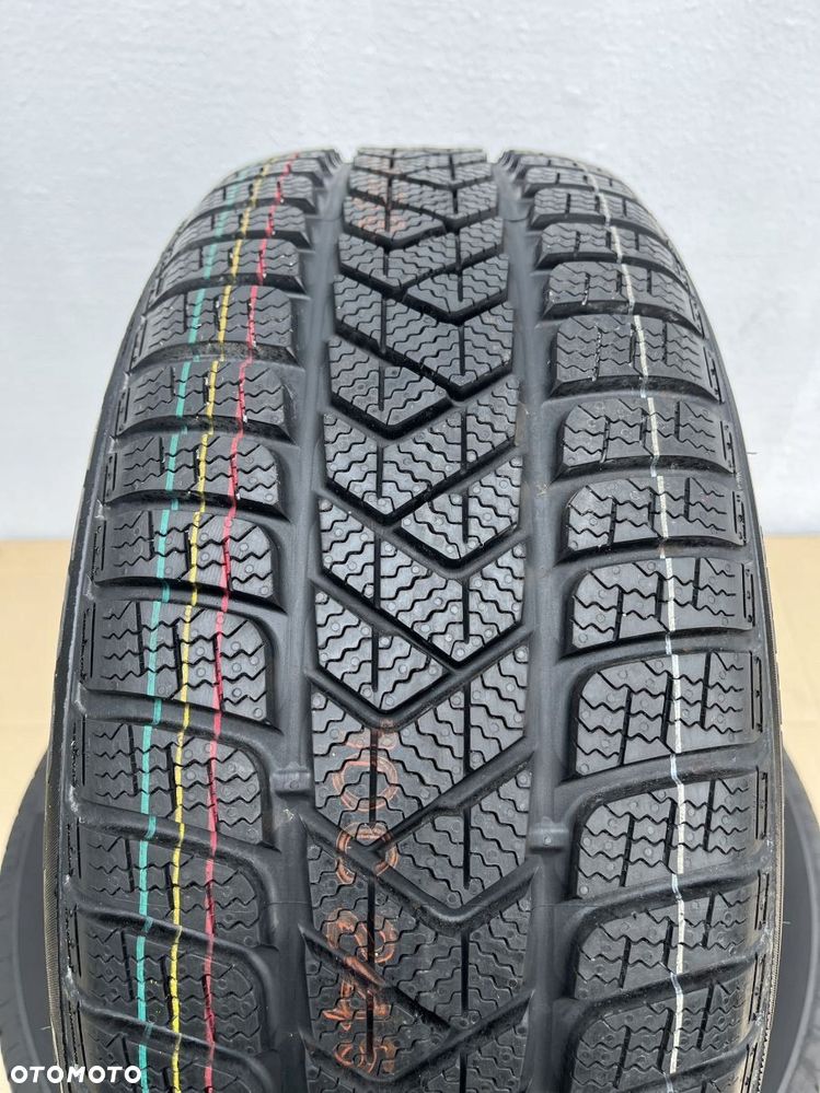 OPONA 225/50/17 98H PIRELLI WINTER SOTTOZERO 3 - 2