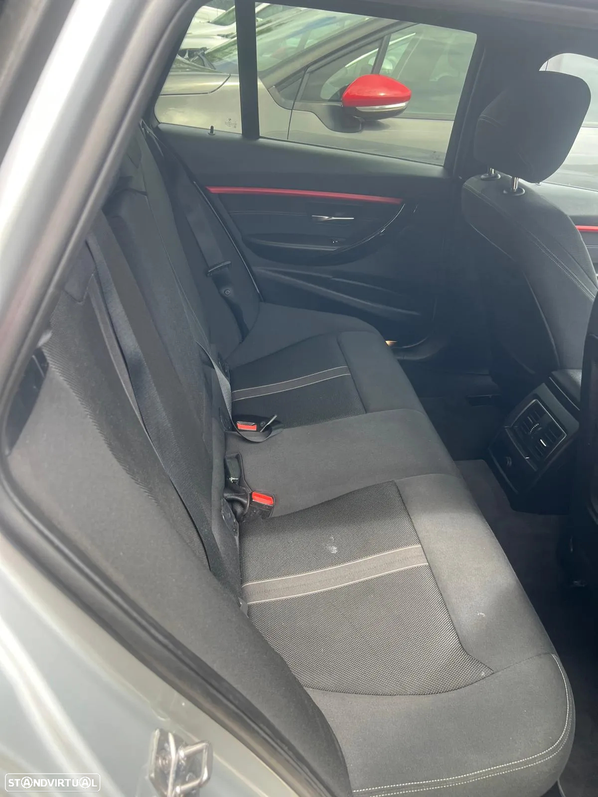 BMW 320 d Touring Aut. Sport Line - 28