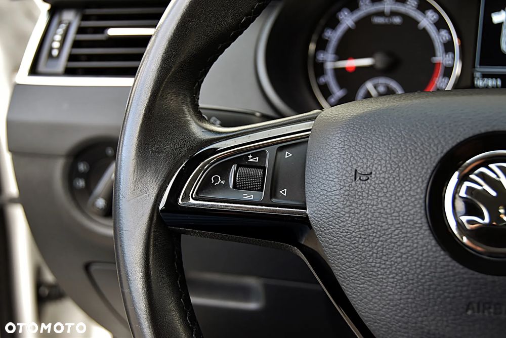 Skoda Octavia 1.6 TDI Ambition - 24