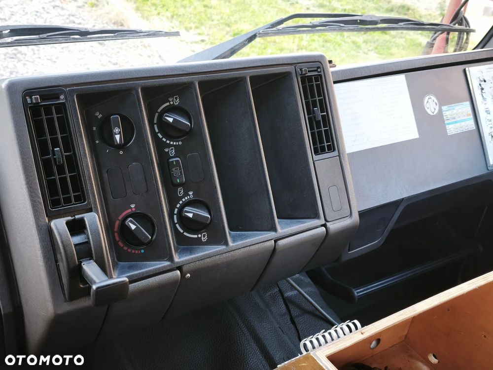 Mercedes-Benz 1224 AF - 16