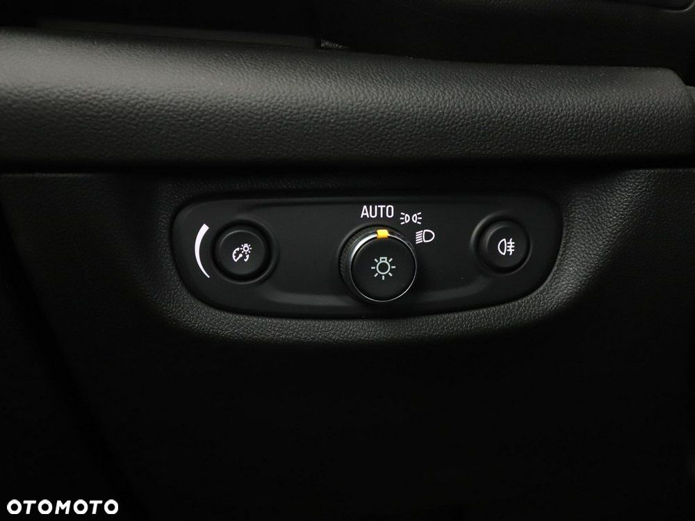 Opel Insignia 2.0 CDTI Exclusive S&S - 33