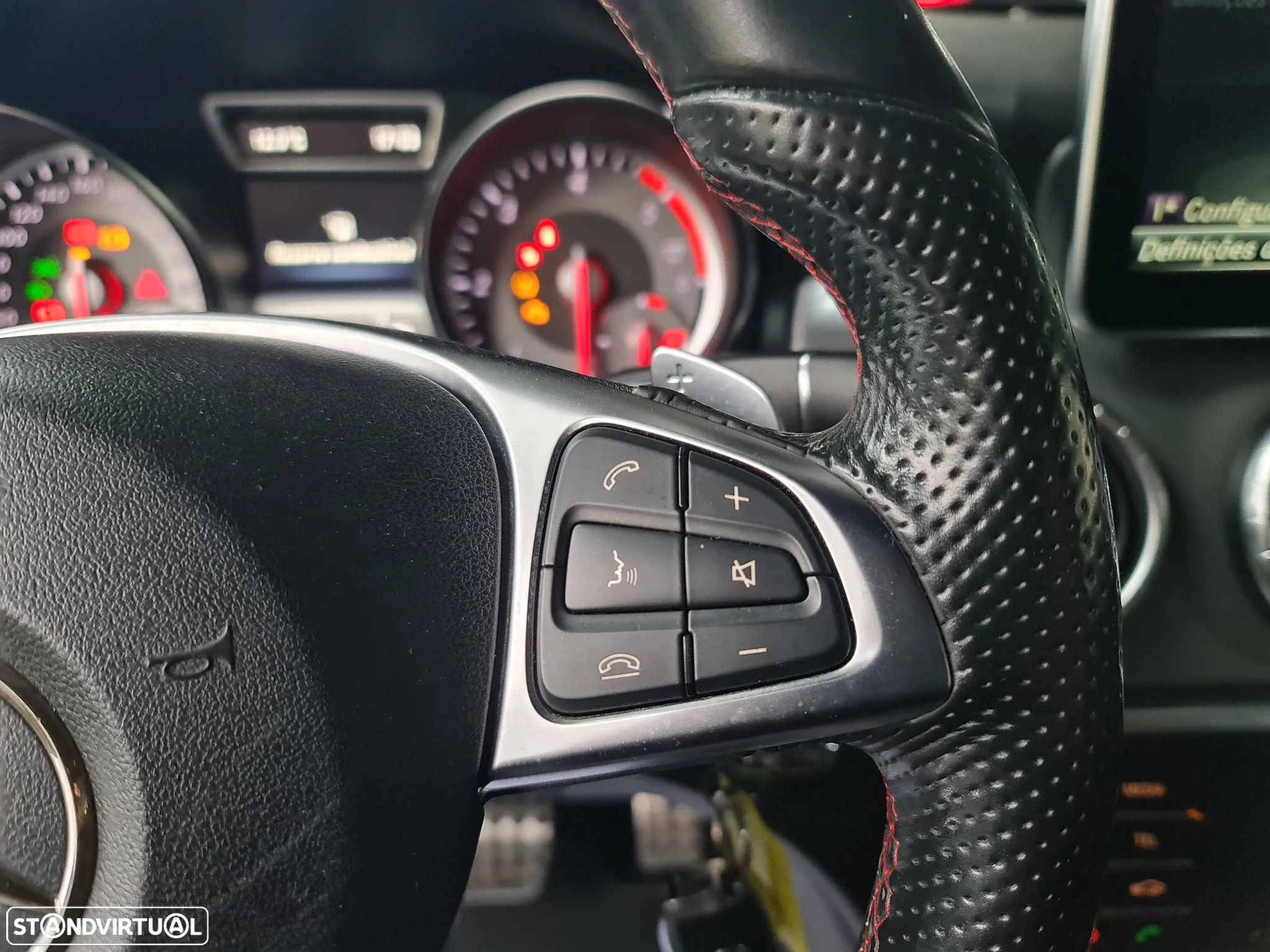 Mercedes-Benz CLA 220 Shooting Brake d 7G-DCT AMG Line - 24