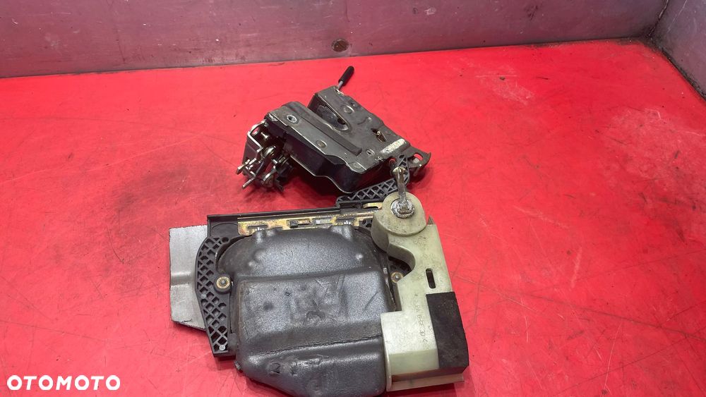 Klamka plus zamek  drzwi lewy przód BMW E39 - 3