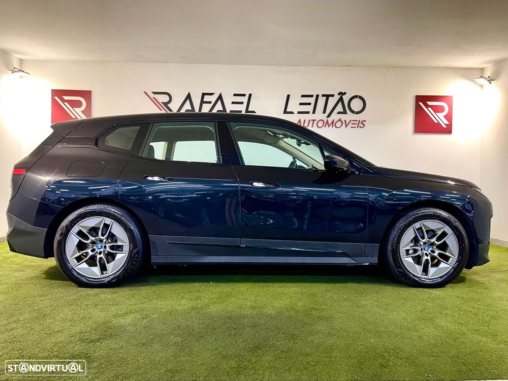 BMW iX xDrive 40 - 6