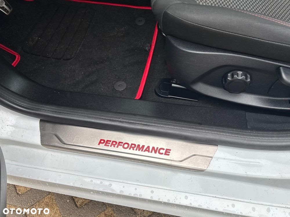 Ford Fiesta 1.0 EcoBoost S&S ST-LINE - 18