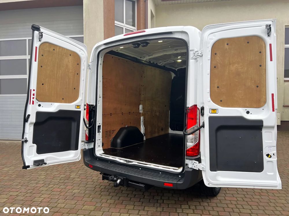 Ford Transit 2,2 L2H2 - 23