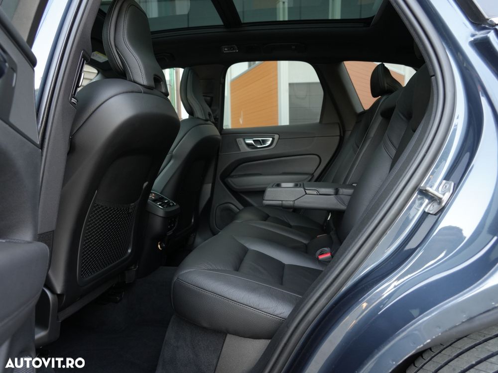 Volvo XC 60 - 8