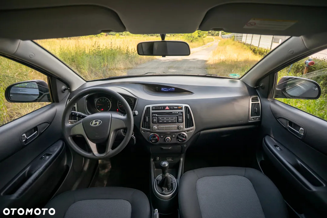 Hyundai i20 1.25 Comfort - 27