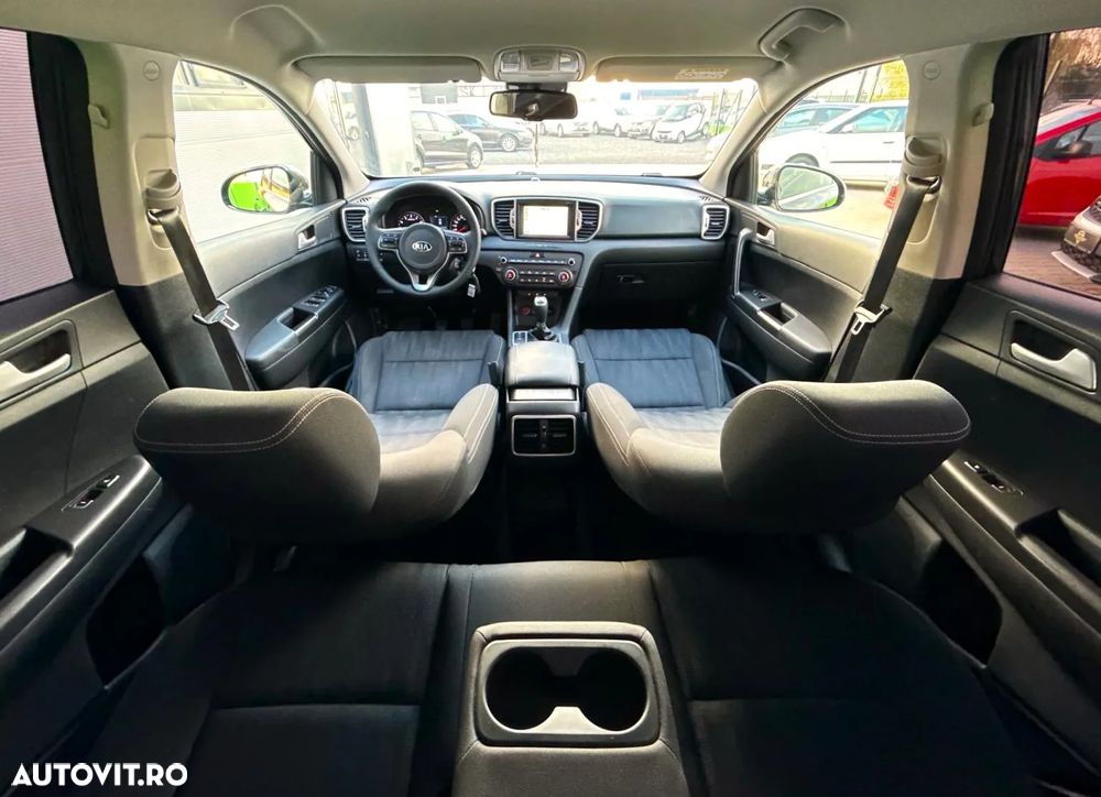 Kia Sportage 1.6 GDI 2WD Black Edition - 26