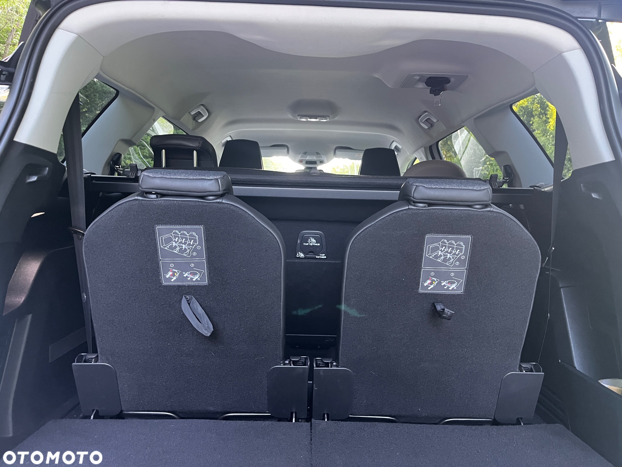 Peugeot 5008 HDI 115 Allure - 33