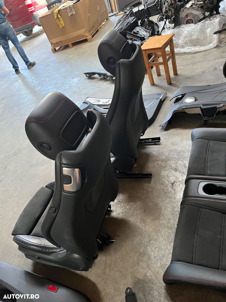 Interior Mercedes C43 AMG w205 Cabrio 2017 - 7