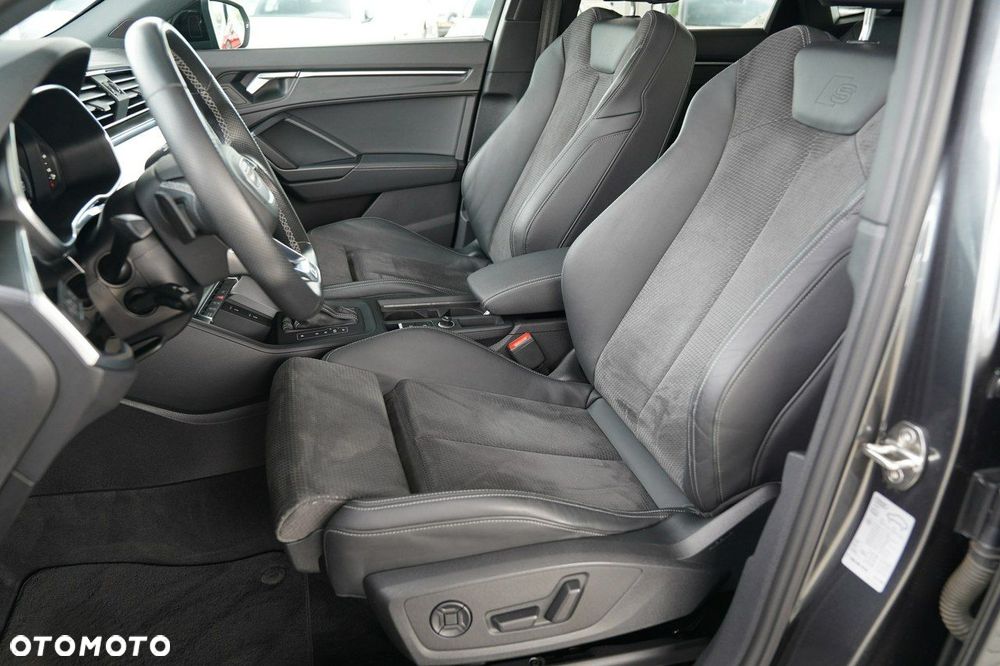 Audi Q3 Sportback - 21