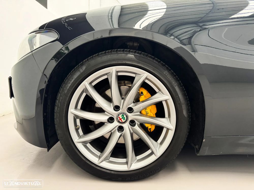Alfa Romeo Giulia 2.2 D Super AT8 - 8