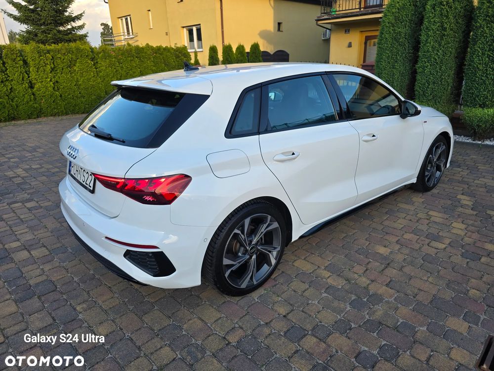 Audi A3 Sportback 2.0 TDI S tronic S line Sportpaket - 8