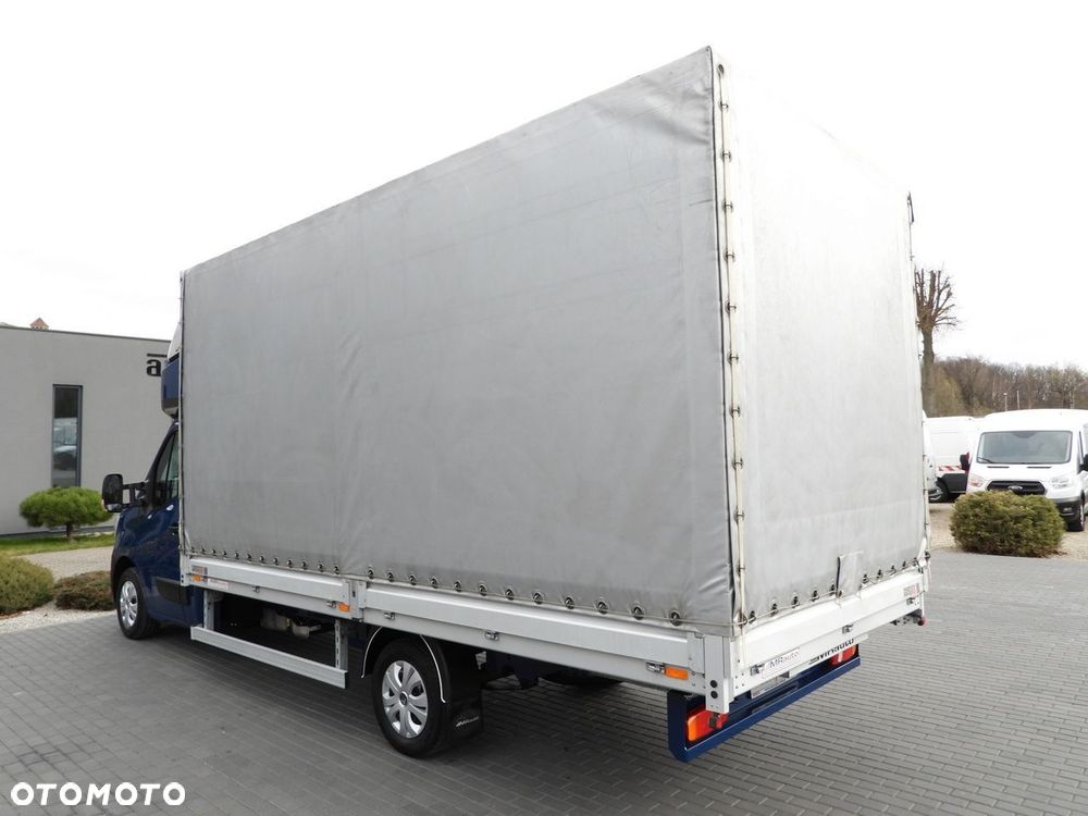 Renault MASTER PLANDEKA 10 PALET WEBASTO TEMPOMAT LEDY PNEUMATYKA KLIMATYZACJA  165KM - 11