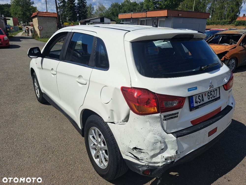 Mitsubishi ASX - 3