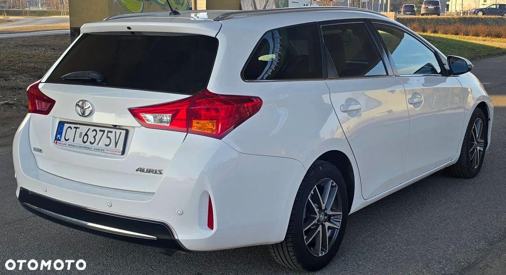 Toyota Auris 1.6 Valvematic Multidrive S Comfort - 6