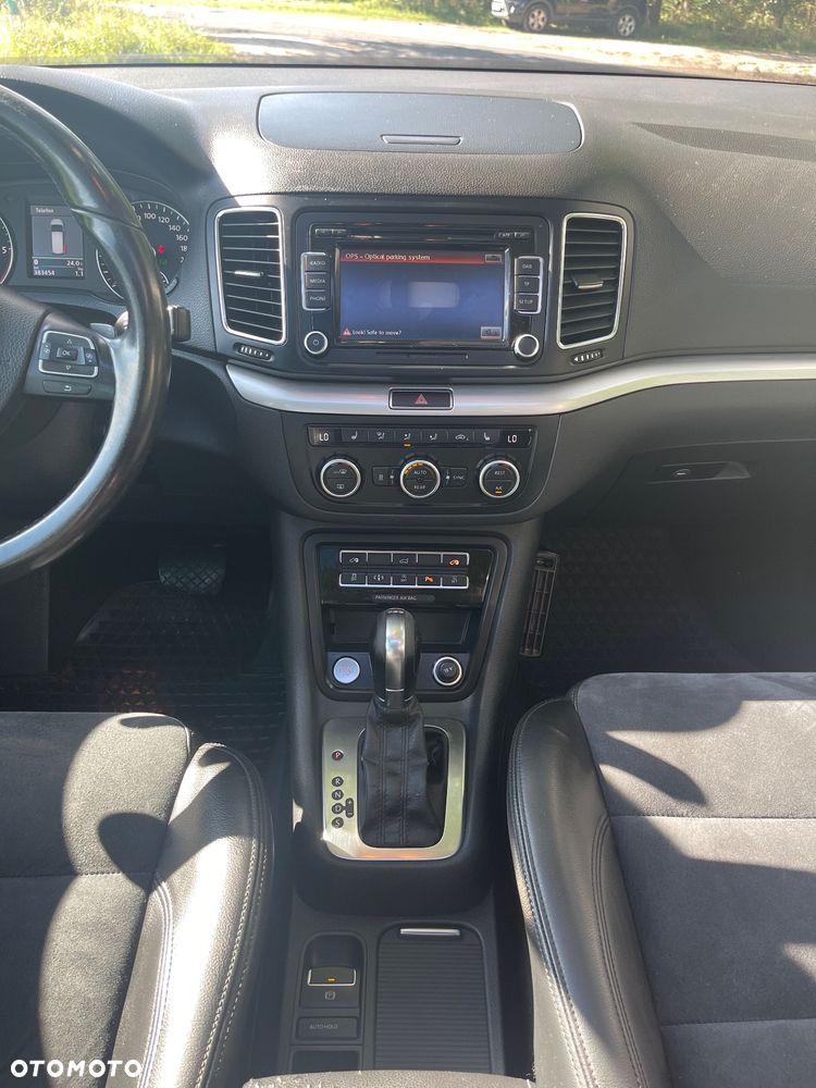 Volkswagen Sharan 2.0 TDI DSG Highline - 21